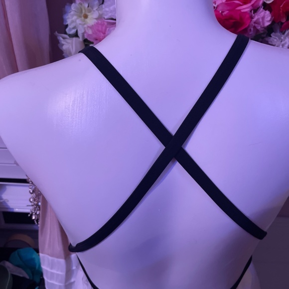 Woman’s embroidered plus size swim plus size 2X new with tag - Picture 3 of 4